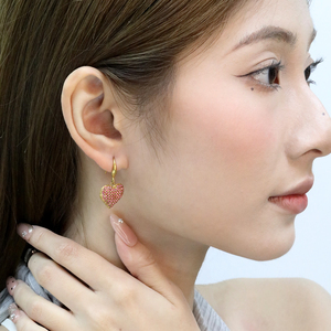 ต่างหูห้อยรูปหัวใจประดับเพชร CZ สีชมพู/ขาว โรแมนติก ชุบทอง 18K สแตนเลสสตีล กันน้ำ ไม่หมอง สำหรับผู้หญิง ใส่ไปงานปาร์ตี้ - Product Image 2