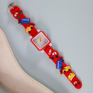 Montres-bracelets à quartz pour enfants de qualité supérieure: légères et confortables, sans charge au poignet lorsqu'elles sont portées - Product Image 4