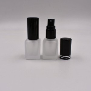 Frosted Foundation Sample <b>Bottle</b> 5Ml Square <b>Spray</b> <b>Empty</b> Plastic Travel Size - Product Image 4