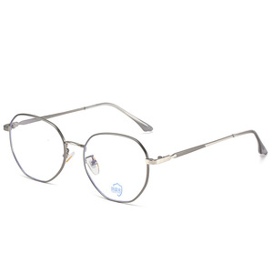 8209 <span class=keywords><strong>Gafas</strong></span> Ópticas <span class=keywords><strong>de</strong></span> Metal Retro <span class=keywords><strong>de</strong></span> Última Moda con Logotipo Personalizado en Oferta - Product Image 1