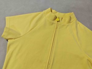 Ensemble deux pièces slim fit <span class=keywords><strong>pour</strong></span> <span class=keywords><strong>femme</strong></span>, avec crop top et short, en coton et élasthanne, couleur unie, <span class=keywords><strong>coupe</strong></span> ajustée et élégante, idéal <span class=keywords><strong>pour</strong></span> l'été - Product Image 2