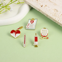 Broche médicale simple broches stéthoscope seringue thermomètre broche Badge pour infirmière médecin décoration