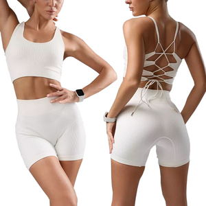 Vêtements de yoga personnalisés à fort impact Sports d'extérieur Soutien-gorge à séchage rapide Leggings Pantalon capri Short avec poche Haut de gymnastique Ensemble de fitness pour femmes - Product Image 1