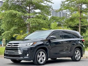 Toyota Highlander d'occasion préférée, modèle 2018, 2.0T 4x4, édition Knight, 7 places, essence, en stock à vendre - Product Image 5