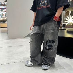 Nuevos pantalones y vaqueros rasgados y temperamentales de moda para niños - Product Image 5