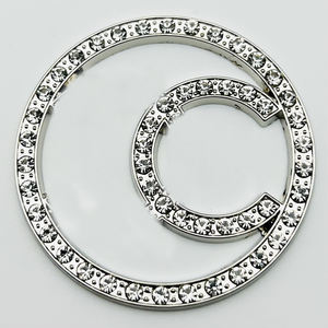 Telefoonhoesje kettingbedels DIY platte achterkant ambachten luxe designer metaal merkletter diamant schittert logo decoratie - Product Image 6