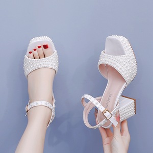 <span class=keywords><strong>Beige</strong></span> tournesol perle talon épais Peep-Toe plate-forme sandales bout rond talon carré chaussures habillées de mariée pour l'été usage extérieur - Product Image 2