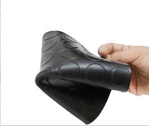 Tapis de sol en caoutchouc antidérapant de qualité supérieure Rouleaux de 3mm et 6mm d'épaisseur pour centres de fitness <span class=keywords><strong>Vans</strong></span> Garages Terrains de jeux-Service de coupe personnalisé - Product Image 6