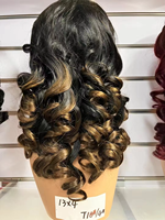 Perruque sans colle HD 13*4 en dentelle, cheveux naturels vietnamiens bouclés à ressorts, double épaisseur, style indien 3D, cheveux humains vierges brésiliens lâches