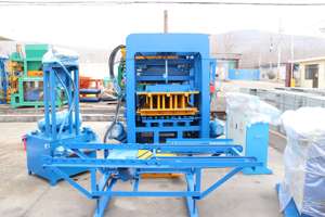 Machine <span class=keywords><strong>de</strong></span> fabrication <span class=keywords><strong>de</strong></span> blocs par vibration à interverrouillage, à pression hydraulique, avec moteur automatique et PLC, pour moules <span class=keywords><strong>de</strong></span> pavés en béton, cendres volantes et sable, creux, pleins ou alvéolés - Product Image 6