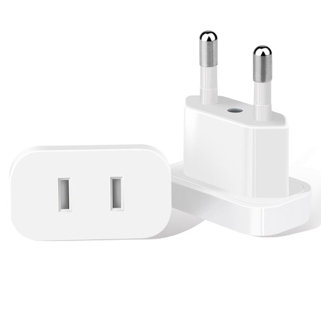 Wholesale 4.8mm Mini Universal Multifunctional EU US AU AC Power Socket Plug 2.5A Travel Electrical Charger Adapter Converter