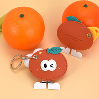 Big-Eyed Cartoon Fruit Access Card Holder Aangepaste hoogwaardige lederen sleutelhanger Leuke creatieve tas charme accessoire Uniek