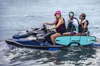 Bateau à moteur à essence Seedoo Jetski 170 ch BRP GTX 170 avec musique