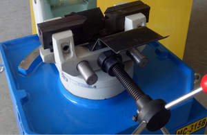 Machine de découpe de tuyaux manuelle de haute qualité fabriquée en Chine pour tous les tuyaux métalliques MC-315A - Product Image 1