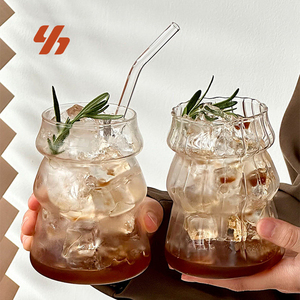 Tasse à café en verre borosilicate de style sapin de Noël, 500 ml, transparente, <span class=keywords><strong>avec</strong></span> paille, passe au micro-ondes et au lave-vaisselle - Product Image 1