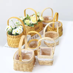 Cesto <span class=keywords><strong>in</strong></span> <span class=keywords><strong>vimini</strong></span> fatto <span class=keywords><strong>a</strong></span> <span class=keywords><strong>mano</strong></span> per la casa, alla moda, da appendere, ecologico, <span class=keywords><strong>in</strong></span> rattan intrecciato, per fiori - Product Image 4