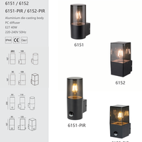 Lampe murale d'extérieur en aluminium à ampoule LED E27 avec capteur de mouvement PIR Smart