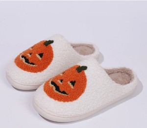 Großhandel Niedriger Preis Zapatos De Mujer Halloween Kürbis <span class=keywords><strong>Ghost</strong></span> Frauen Fleece Plüsch Flache Pantoffel Mode Pelz Home Hausschuhe für Dame - Product Image 3