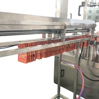 Machine d'emballage automatique pour sachets souples à bec verseur avec remplissage et scellage par vissage de bouchons, avec prix