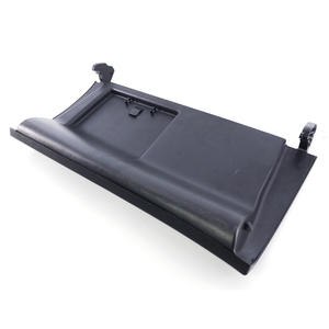 Cubierta de Plástico Negra para la Consola Central del Reposabrazos del Audi A4 B6 B7 - Product Image 5