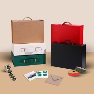 Boîte cadeau pliante vert foncé avec poignée cuir fermeture magnétique luxe parfum bijoux cosmétiques vente en gros - Product Image 1