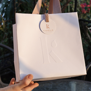 Bolsa de Compras de Alta Calidad con Logotipo Personalizado, Bolsa de Regalo para Boutique de Ropa, Bolsa de Papel Comercial con Logotipo Grabado e Impreso, con Etiqueta Colgante - Product Image 6