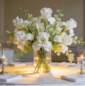 Fiore di Iris Artificiale Realistico Azzurro Chiaro, Bouquet Finto in Plastica a 8 Teste con Steli Lunghi - Centrotavola per Matrimoni, Decorazione Moderna per la Casa - Product Image 1