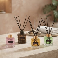 Diffuseur de parfum d'ambiance sans flamme pour femmes, longue durée, pour chambre, hôtel, salle de bain, en boîte, vente en gros usine