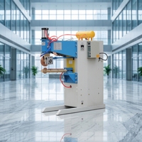 Machine de soudage pneumatique en continu, type à rouleaux, pour soudure longitudinale de cylindres en acier inoxydable