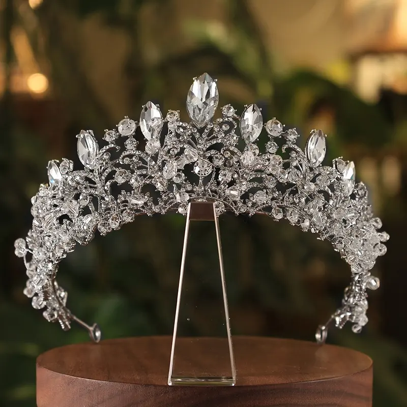 Wedding Crowns And Tiaras Hot Sale Fashion Crystal Bridal Tiara And Rhinestone Wedding Silver Crown