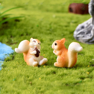 ตุ๊กตากระรอกเรซิ่นขนาดเล็กน่ารัก สำหรับตกแต่งภูมิทัศน์ ของตกแต่งโต๊ะทำงานรูปสัตว์ อุปกรณ์ DIY - Product Image 6