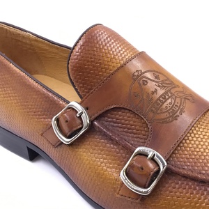 Nouvelles Chaussures Habillées pour Hommes en Cuir Véritable Bicolore Marron, Design Laser Tendance Fait Main, Logo Personnalisé, Marque Originale - Product Image 6