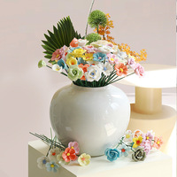 Vase à fleurs en céramique moderne en forme de mini-cœur, fait main, écologique, de haute qualité, directement de l'usine, style vintage, pour la vie quotidienne et le salon
