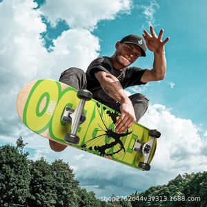 Planche à roulettes Credo Skateboard Exploding Butterfly Bee Popsicle Shape 8.0 pouces, durable, pour la ville, pour jeunes et adultes - Product Image 3