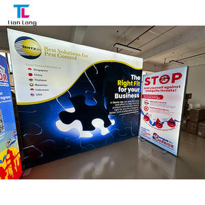 โลโก้ที่กําหนดเองติดตั้งอย่างรวดเร็วอลูมิเนียมงานแสดงสินค้ายืนคุณภาพสูง Led Backlit SEG กล่องไฟไร้กรอบบูธนิทรรศการแสดง - Product Image 6