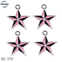Porte-clés en métal personnalisés mignons unisexes en forme de rectangle avec inscription en émail, pendentifs pour bracelet