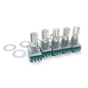 Potentiomètre rotatif simple, double, triple, quadruple RD915N 9 mm pour le contrôle audio, la réglure, l'intensité et la régulation de la vitesse - Product Image 1