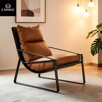 Fauteuil de loisirs rembourré de style nordique minimaliste avec structure en métal, confortable et rembourré, idéal pour la maison, l'appartement ou la réception.