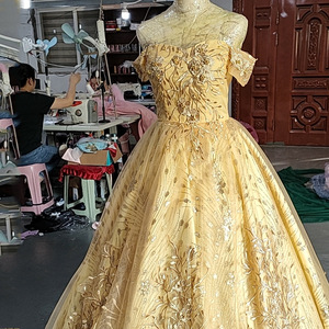 Off The Shoulder Gold Embroidered Organza <b>Ball</b> Gown Wedding Dress For Women Empire Waistline Floral Print Cocktail Dress - Product Image 1