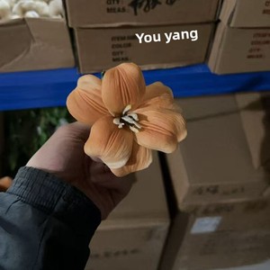 Tulipanes Artificiales Realistas Europeos Impresos en 3D con Pétalos Abatibles para Decoración de Bodas, Exteriores y Hogar - Product Image 6