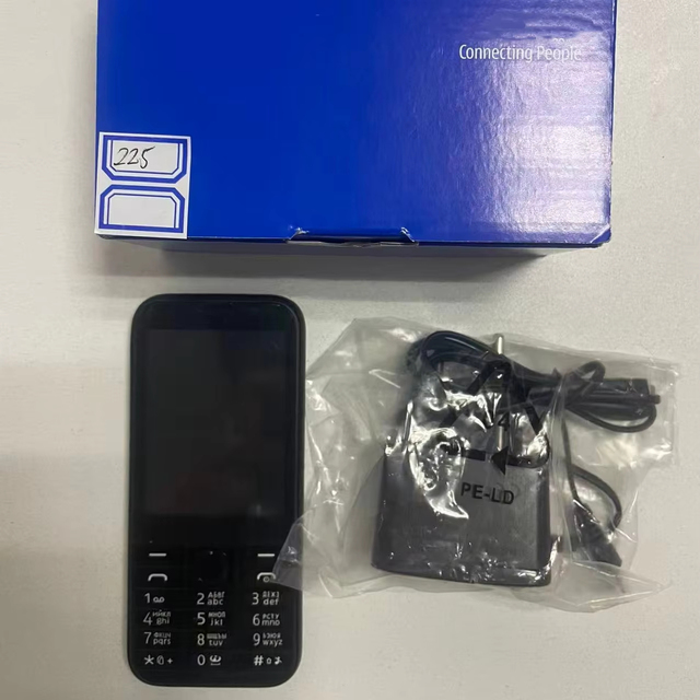 Wholesale Original Noki 225 Durable Long Battery Life GSM 2G 2.8-inch Display Lightweight Candybar Feature Phone