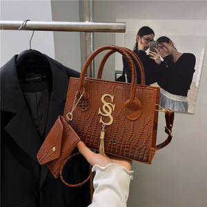 Borsa Donna Nuova Tendenza Estate 2025 Elegante e alla Moda Monospalla a Tracolla con Cerniera in PU di Alta Qualità Versatile - Product Image 4
