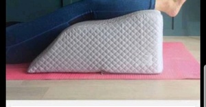 Support Elevating <strong>Triangle</strong> Foam Leg Rest <strong>Pillow</strong> with Comfortable Cover - Product Image 6