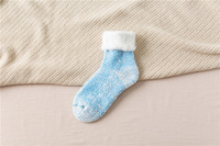 Chaussettes thermiques chaudes confortables épaisses et mignonnes en polaire pour femmes et hommes Chaussettes isolées pour bottes de ski d'hiver par temps froid