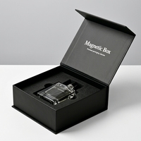 Boîte de luxe personnalisée en carton rigide en forme de livre avec fermeture magnétique, pour kit de soin ou emballage de parfum, avec insert en mousse