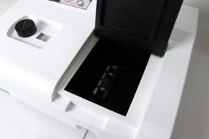 <span class=keywords><strong>ราคา</strong></span><span class=keywords><strong>ถูก</strong></span>ห้องปฏิบัติการความแม่นยําสูงลําแสงคู่แบบพกพา 195-1020nm Spectrometer Photometerที่มองเห็นได้ Uv Vis <span class=keywords><strong>Spectrophotometer</strong></span> - Product Image 6