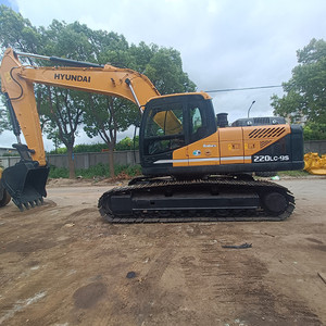 รถขุดไฮดรอลิกแบบตีนตะขาบ Hyundai 220lc-9s พร้อมเครื่องยนต์ Cummins PLC และปั๊มไฮดรอลิก - ราคาสุดคุ้ม กำลัง 107 กิโลวัตต์ - Product Image 2