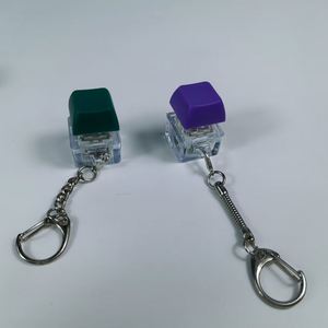 Pendentif porte-clés en acrylique lumineux à bouton de pression, design créatif transfrontalier, anti-stress Tetris, avec axe de test - Product Image 4