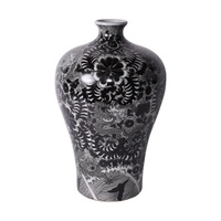 Vase en porcelaine noir et blanc moderne avec motif de dragon pour la décoration de la maison orientale