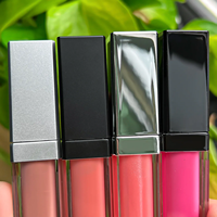 Tubes de brillant à lèvres de luxe 8 ml avec lumière LED et miroir, gloss liquide non collant, rouge à lèvres avec miroir et lumière